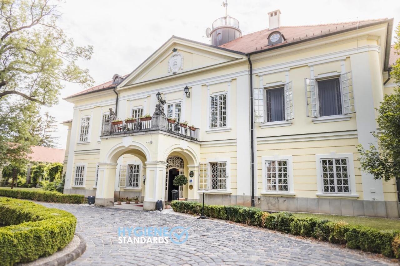 Szidonia Castle Hotel Rojtokmuzsaj ภายนอก รูปภาพ